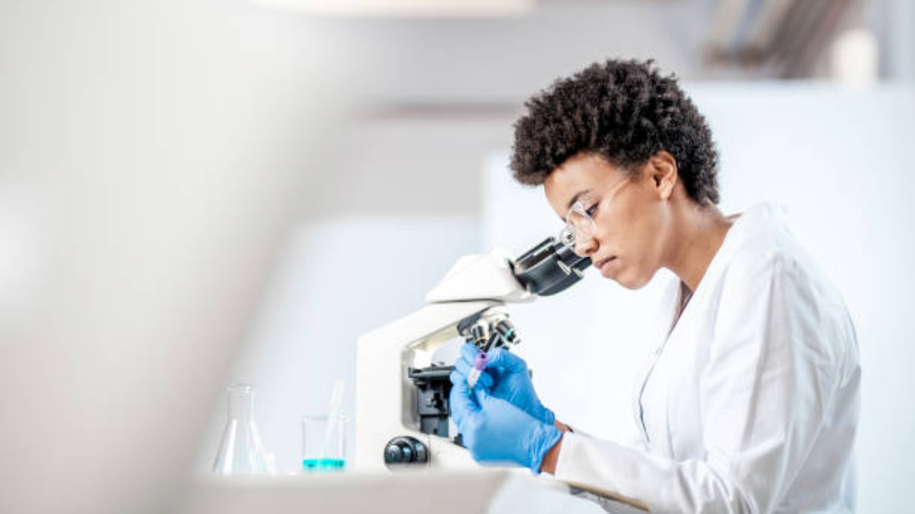 Research Potential of 5-MAPB: Insights for Laboratory Studies